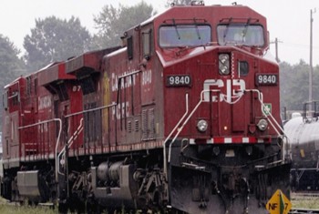 مونتريال ..  إضراب ما يقرب من 3200 من العاملين في شبكة السكة الحديدية الوطنية الكندية