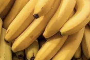 محارب لمرض خطير لهذا السبب ننصحك بأكل الموز الناضج جدا